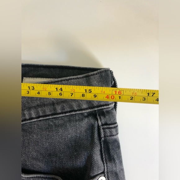 Citizens of Humanity Emerson in Whisper Gray Relaxed Sim Boyfriend Jeans Size 27 - Picture 14 of 15